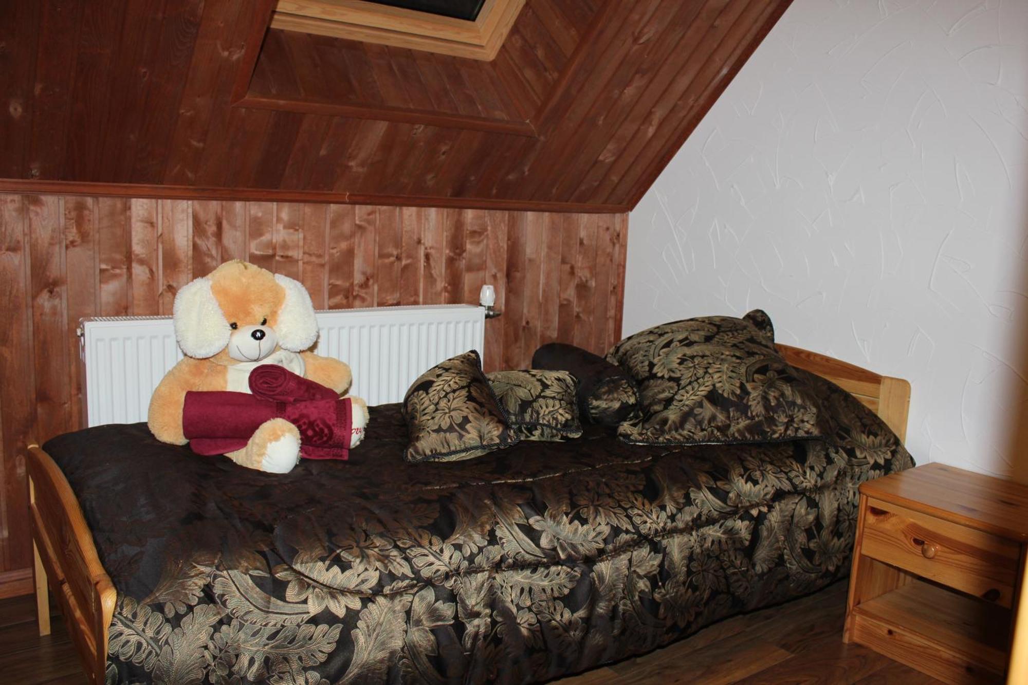Krapi Guesthouse Treimani Quarto foto