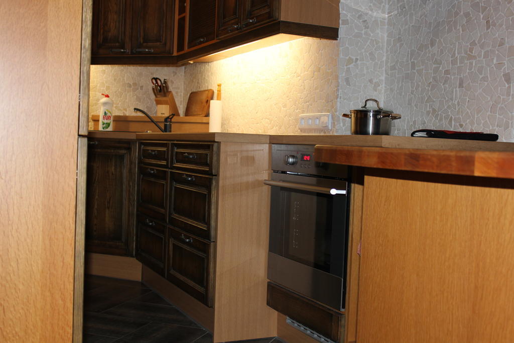 Krapi Guesthouse Treimani Quarto foto